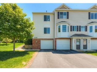 2805 Arboretum Village Trl, Chanhassen, MN 55317