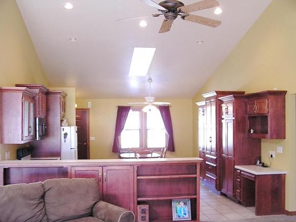 5th image of 2731 Oakwood Dr