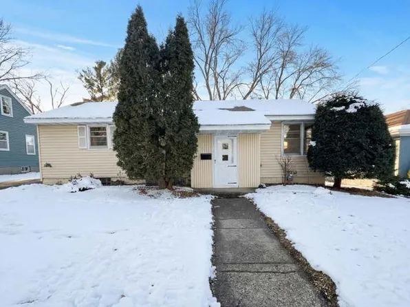 973 Bidwell St, West Saint Paul, MN 55118