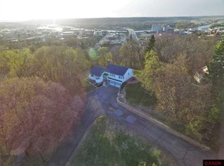 122 Crocus Pl, Mankato, MN 56001