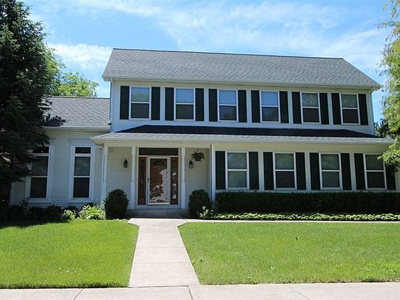 2nd image of 1073 Wilmette Ter