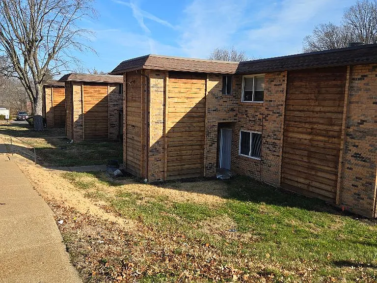 3041 Telegraph Rd — Photo 1