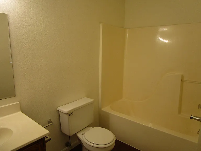 2406 Calder Ct — Photo 15