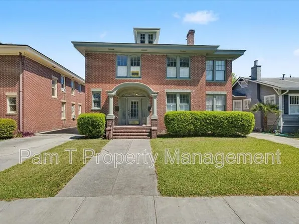 214 E 48th St, Savannah, GA 31405