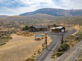 44651 Powell Rdg N, Grand Coulee, WA 99133