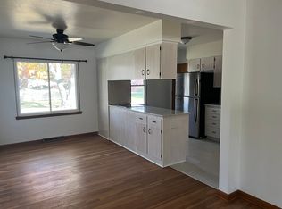 841 E Jackson St, Morton, IL