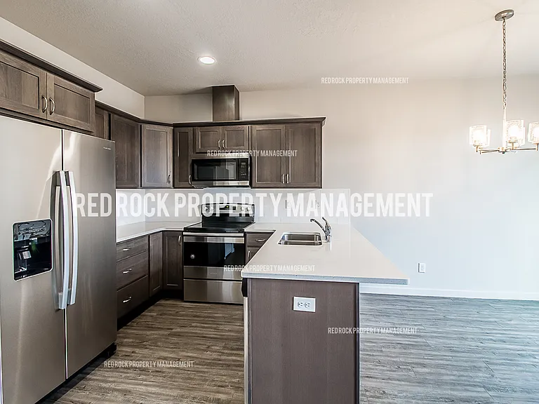 201 S Woodlawn Ln #1 — Photo 17