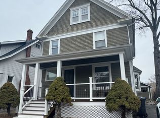 29 Washington Manor Ave, West Haven, CT 06516