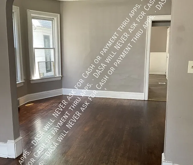 57 Riverside Ave #LOWER — Photo 4