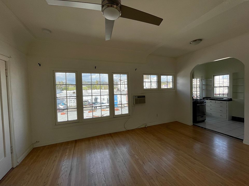 1st image of 639 N Spaulding Ave #647-1/4