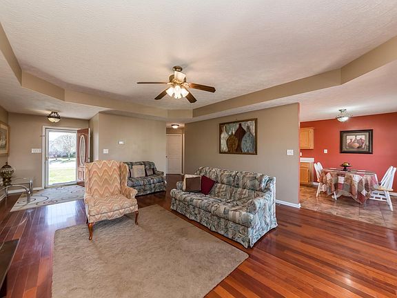 5th image of 3851 Stella Dr