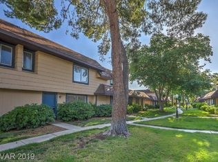 6181 Meadow View Ln, Las Vegas, NV 89103