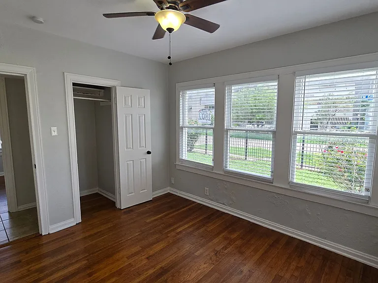 1802 W Gramercy Pl — Photo 24