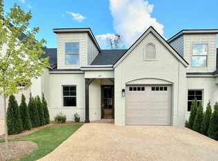 274 E Longleaf Dr, Auburn, AL 36832