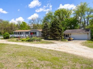 10630 Meredosia Rd, Albany, IL 61230