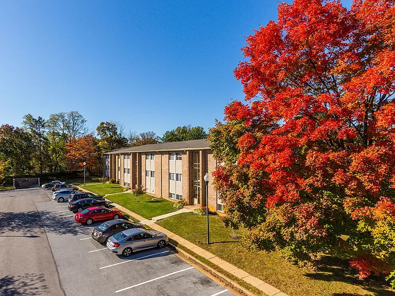 Tuscany Woods Apartments — Photo 7