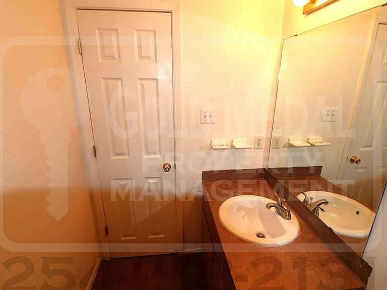 1208 Industrial Blvd — Photo 11