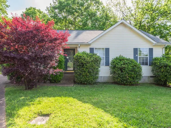 2160 Mullen Cir, Nashville, TN 37217