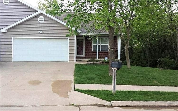 1st image of 1790 N Doulton Dr