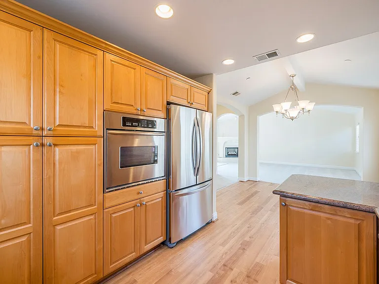 2213 Carnegie Ln #C — Photo 13