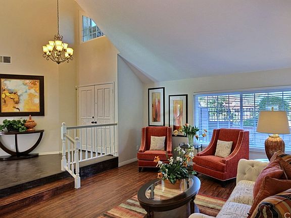 2nd image of 1127 N Heavenly Valley Cir