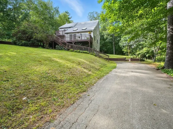71 N Wales Rd, Holland, MA 01521