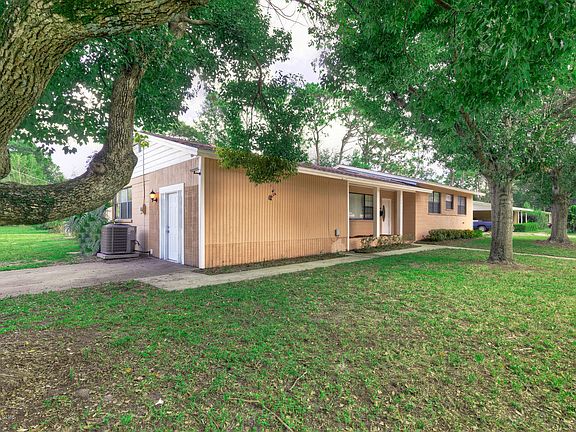 2nd image of 2963 Woodtop Dr