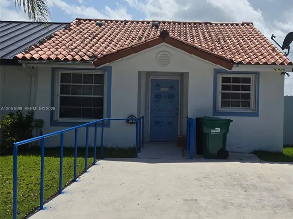 20940 SW 121st Ave, Miami, FL 33177