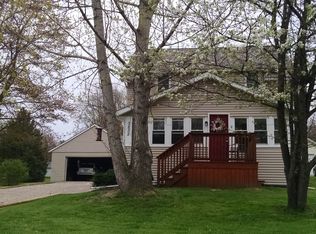 3232 Dickenson Rd, Ashtabula, OH 44004