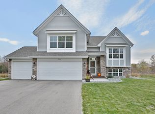 1944 127th Ct NE, Blaine, MN 55449