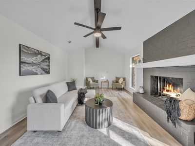 8105 Ravenswood Rd, Granbury, TX, 76049