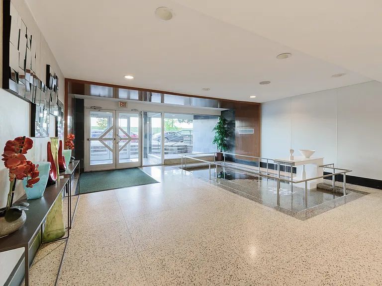 3363 Sedgwick Ave #5L — Photo 2