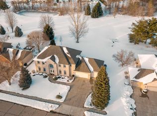 1721 Amberwood Dr, Goshen, IN 46526