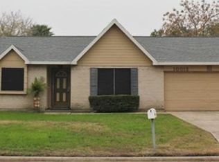 10012 Wren St, La Porte, TX 77571