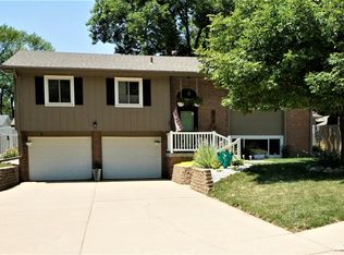 6418 S 75th Avenue Cir, Omaha, NE 68127