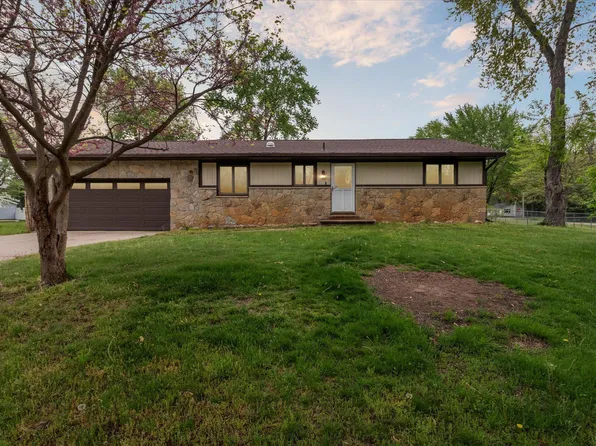 235 Dream Dr, Battle Creek, MI 49017