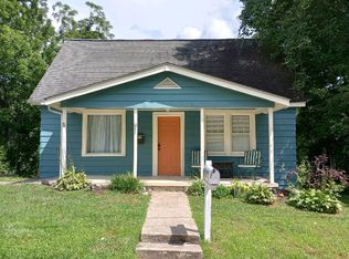 91 Mills Ave, Brevard, NC 28712