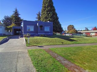 106 E 9th St, Port Angeles, WA 98362