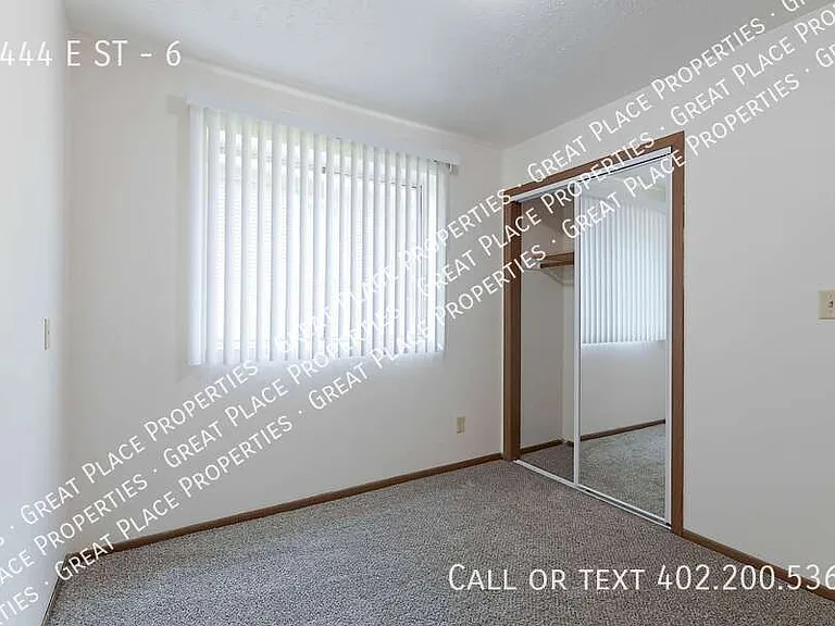 2444 E St #6 — Photo 18