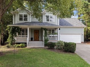 1015 Daresbury Dr, Apex, NC 27502
