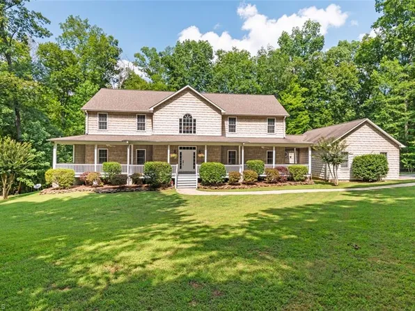 1216 Enchanted Forest Rd, Browns Summit, NC 27214