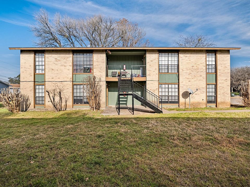 1st image of 301 Craddock Ave APT A