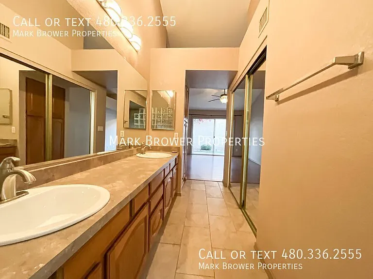 9276 E Sutton Dr — Photo 15