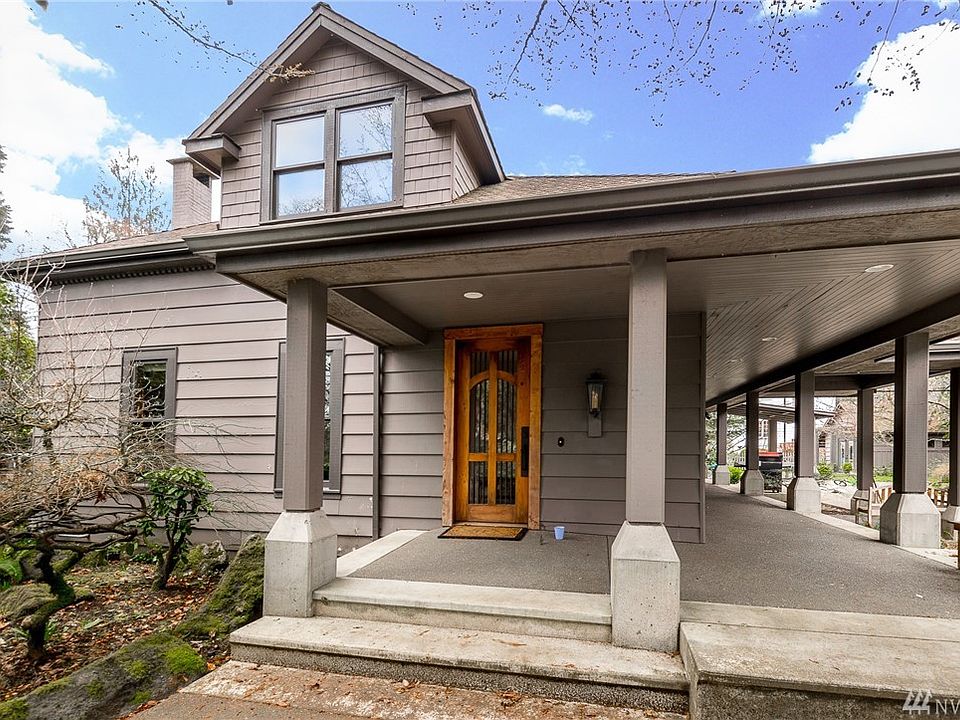 1st image of 211 W Alder St