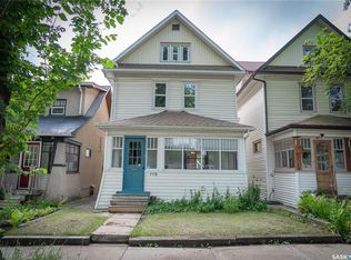 409 29th STREET W, Saskatoon, SK S7L 0M3