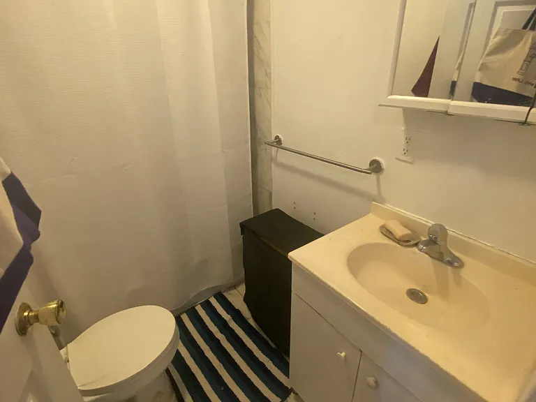 150 Orchard St #4C — Photo 7