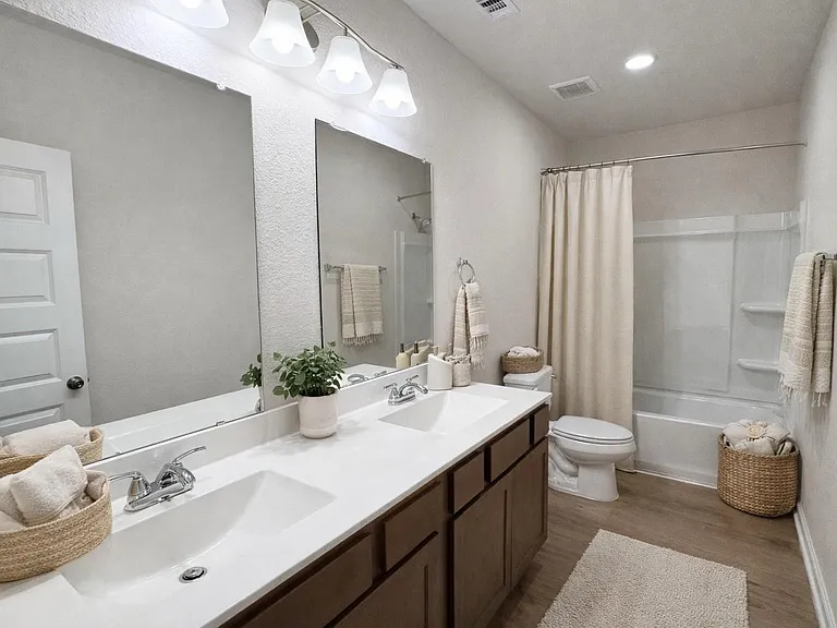 9749 Enclave Ridge Rd — Photo 14