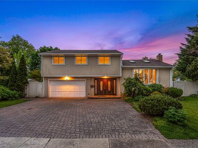 68 Fox Place, Hicksville, NY, 11801