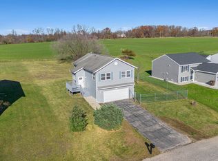 6773 Sydney St, Muir, MI 48860