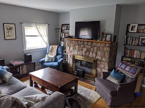 3rd image of 28 Tricor Ave